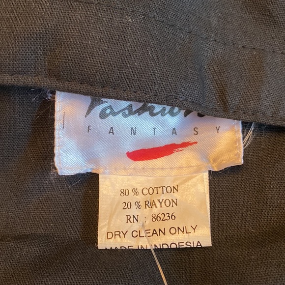 Multi color bustier with Velcro back closure and adjustable Velcro neck strap. - Picture 5 of 6